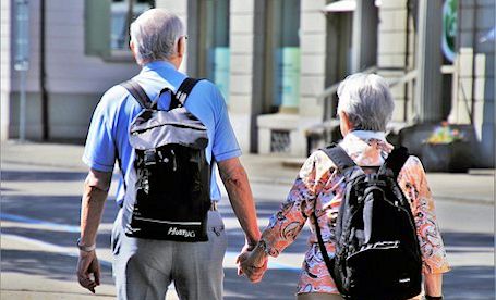 ​Seniors Matter(s): Nails and health – read the signs!