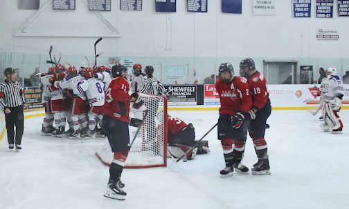 ​Kincardine Bulldogs lead Walkerton, 2-1, in opening playoff series